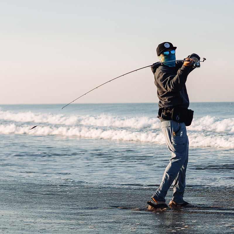 Ensenada Waist Tackle Bag w/Adjustable Waistband In Action!